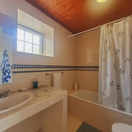 Casa Da Laranjeira Vale Covo (Leiria)