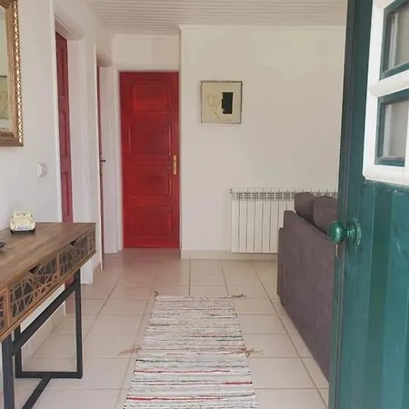 Casa Da Laranjeira Holiday home *